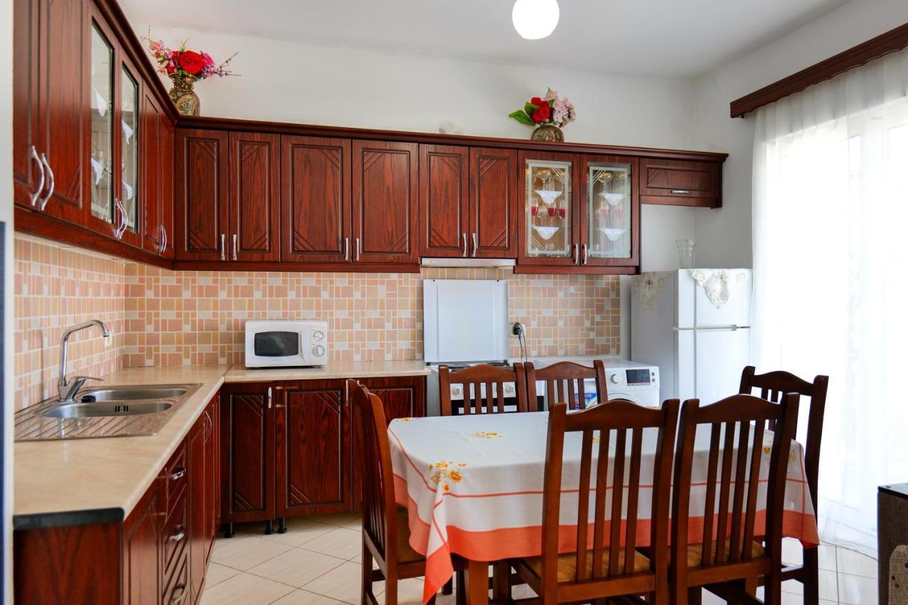 Ilias House Hotel Ksamil Buitenkant foto