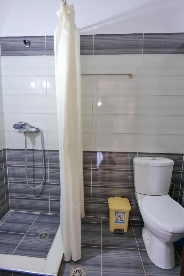 Ilias House Hotel Ksamil Buitenkant foto